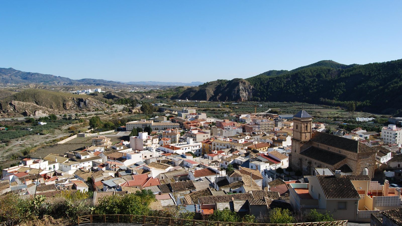 Vista general de Purchena y el valle del Almanzora