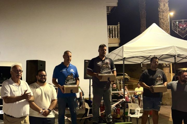 Entrega de trofeos del II Slalom Urbano Puerta del Almanzora, en Zurgena