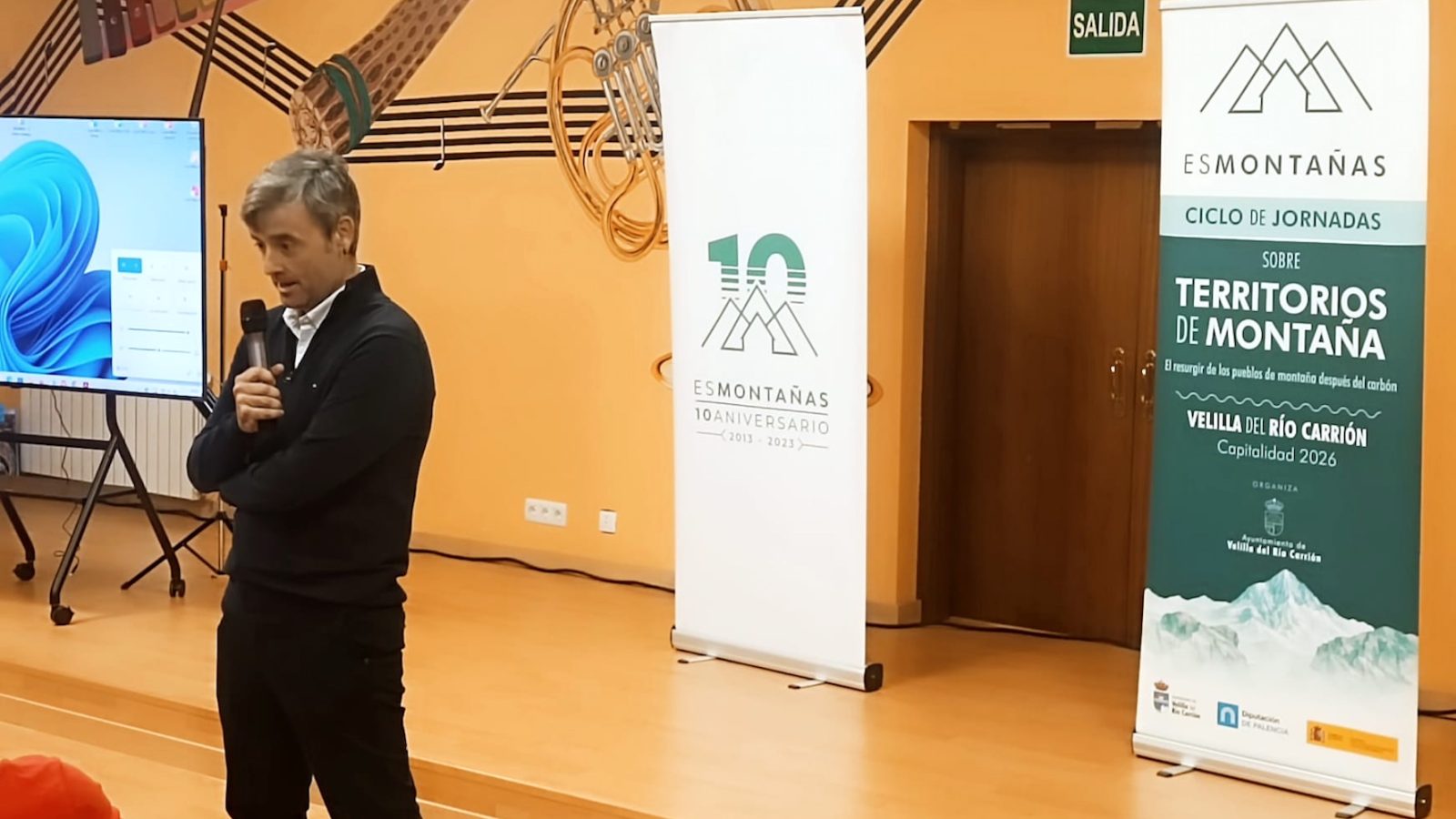 José Luis Caparrós presenta ‘Marca Pueblo’ en el congreso esMontañas, en Palencia